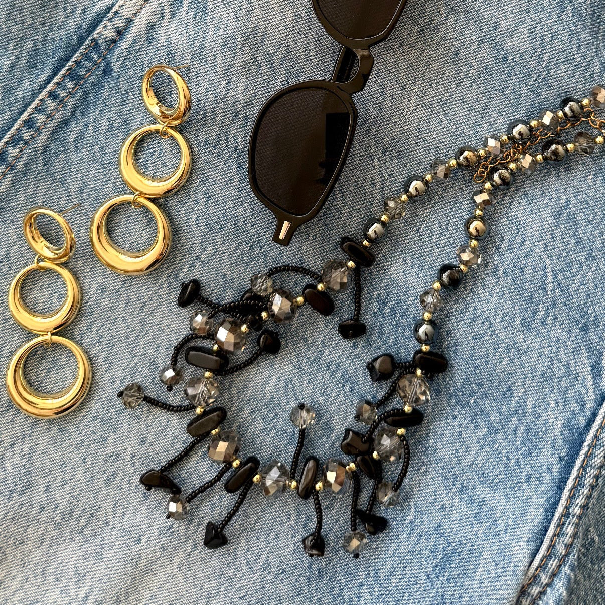 The Fringes necklace