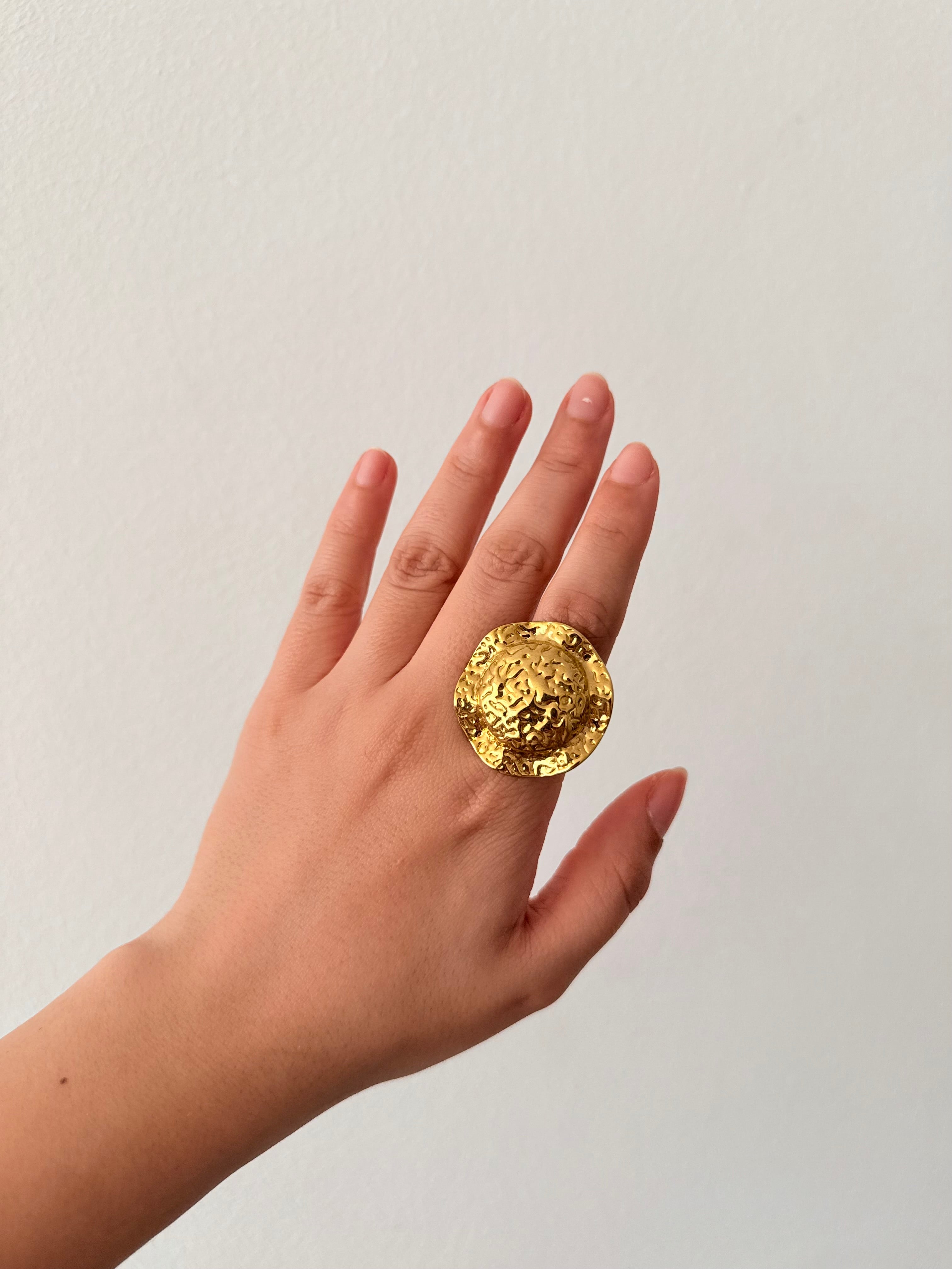 Chunky ring