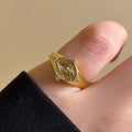 Pinky ring